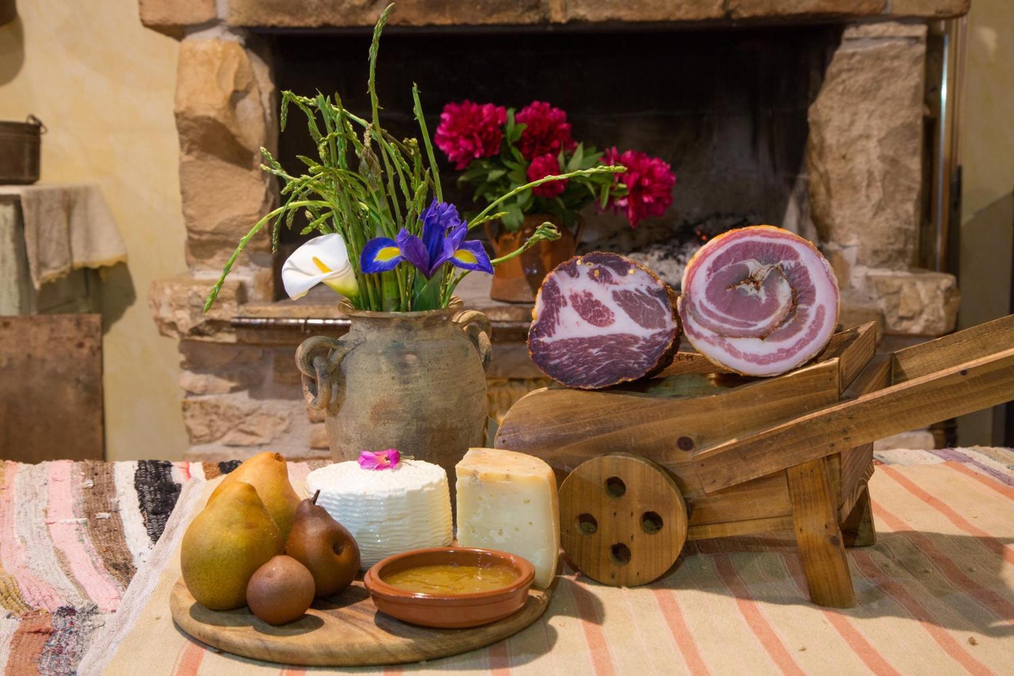 Agriturismo Terra E Sapori Campodipietra Экстерьер фото