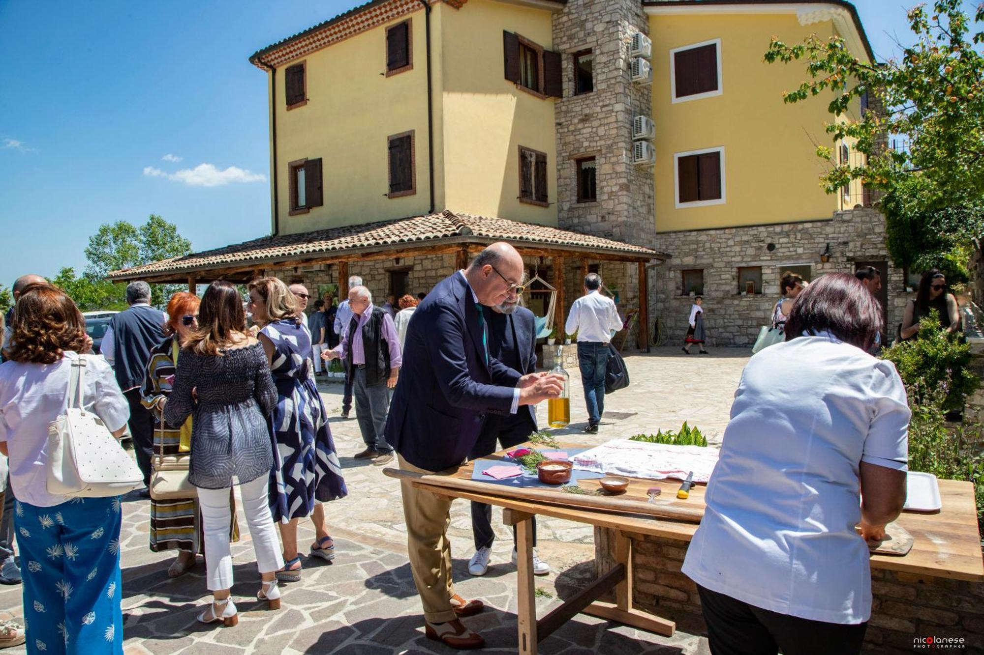 Agriturismo Terra E Sapori Campodipietra Экстерьер фото