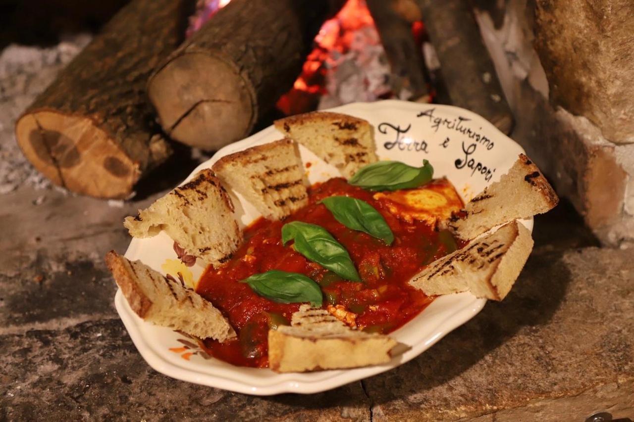 Agriturismo Terra E Sapori Campodipietra Экстерьер фото
