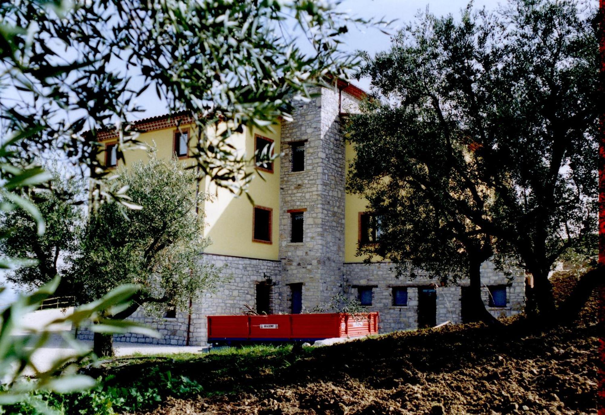 Agriturismo Terra E Sapori Campodipietra Экстерьер фото